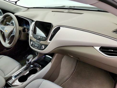 Used 2022 Chevrolet Malibu LS w/ Driver Confidence Package FWD image 24