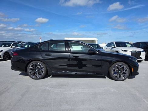 New 2026 BMW 530i w/ M Sport Package image 3