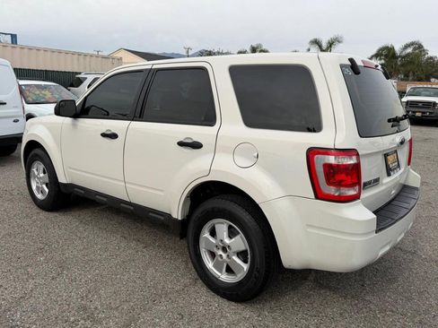 Used 2012 Ford Escape XLS image 9