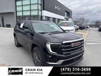 Used 2025 GMC Acadia Elevation