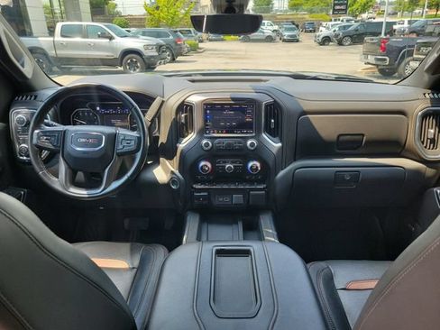 Used 2020 GMC Sierra 1500 AT4 w/ AT4 Premium Package AWD/4WD image 7