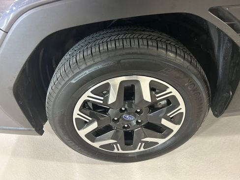 Certified 2025 Subaru Forester Premium image 8