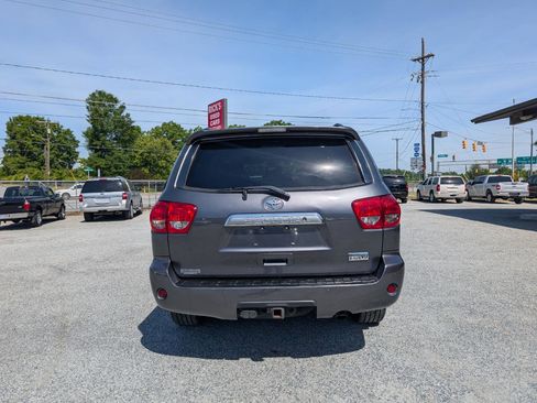 Used 2015 Toyota Sequoia Limited RWD image 8