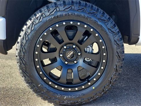 New 2026 GMC Sierra 1500 AT4 w/ AT4 Premium Package image 19