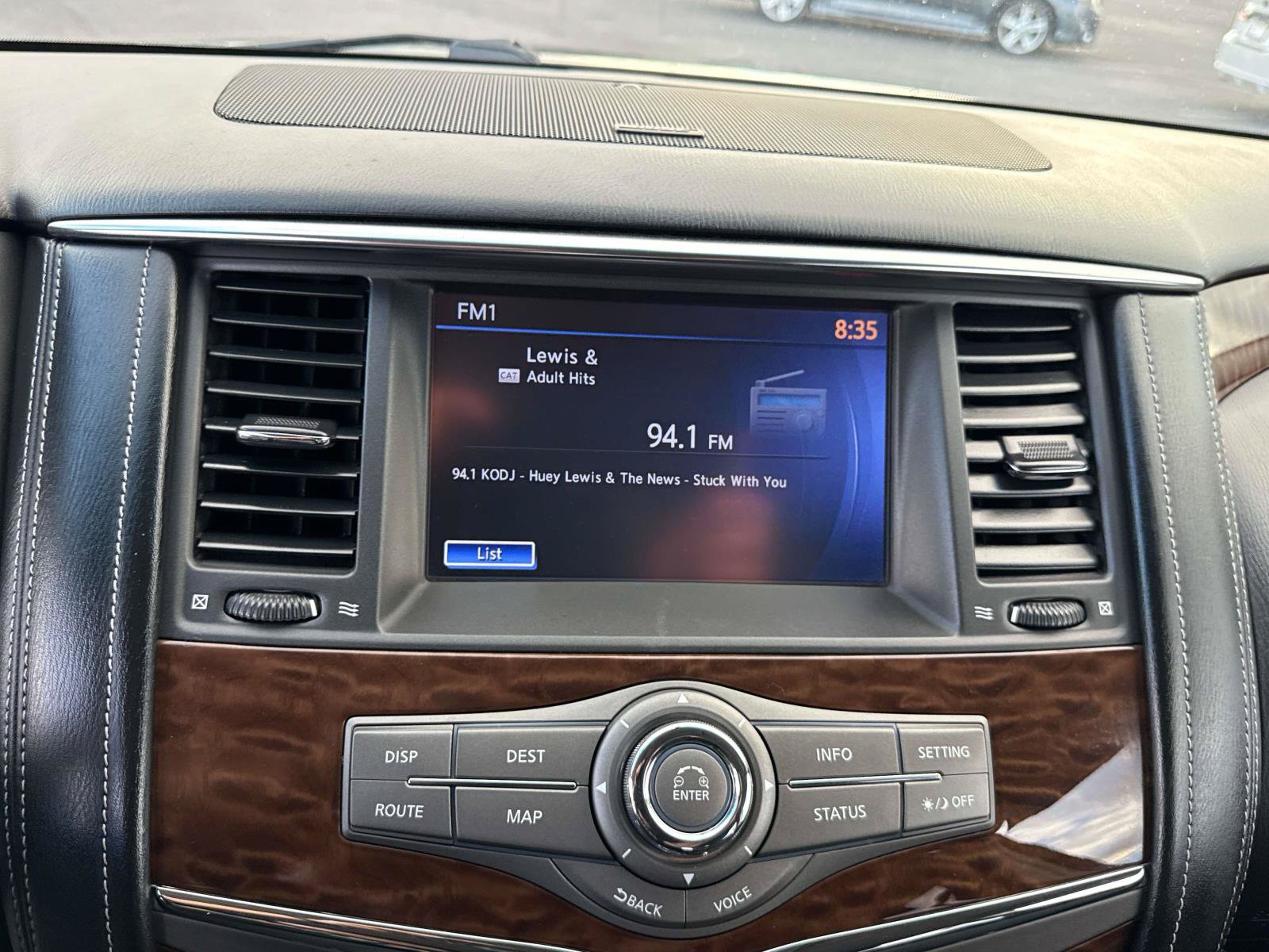Used 2017 Nissan Armada SV AWD/4WD image 22