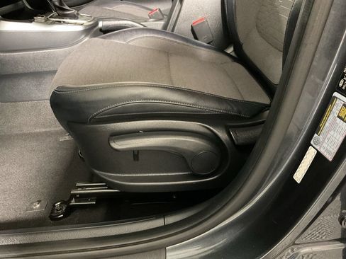 Used 2021 Kia Seltos S AWD/4WD image 21