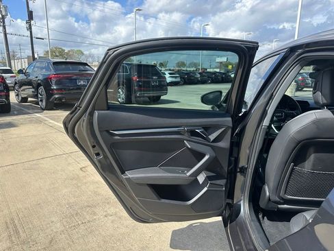 Used 2023 Audi A3 2.0T Premium Plus w/ Premium Plus Package image 23