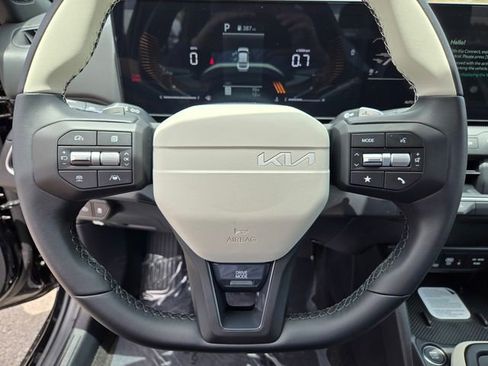 New 2026 Kia K4 GT-Line FWD image 16