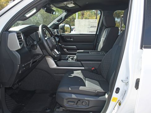 New 2026 Toyota Tundra SR5 image 3