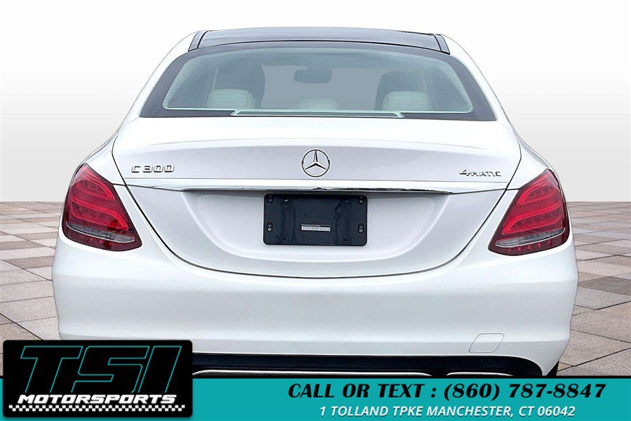 Used 2015 Mercedes-Benz C 300 4MATIC Sedan image 4