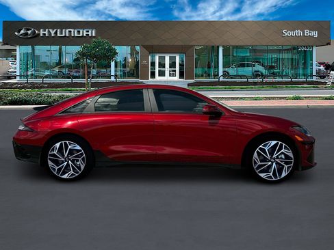 New 2025 Hyundai Ioniq 6 SEL image 9