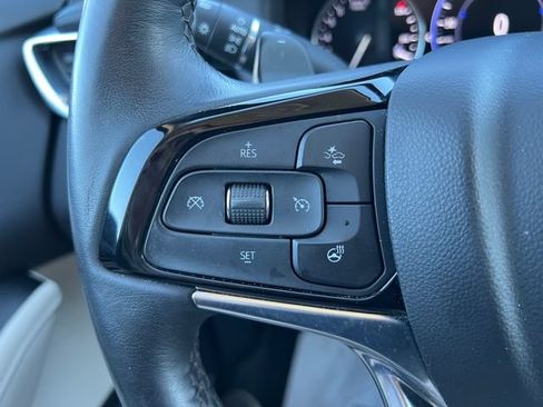 Used 2023 Buick Enclave Avenir w/ Trailering Package, 5000 lbs. FWD image 21