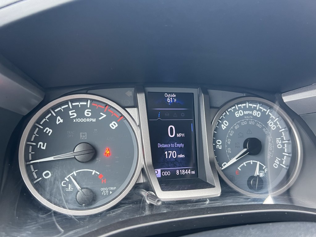 Used 2020 Toyota Tacoma SR5 AWD/4WD image 23