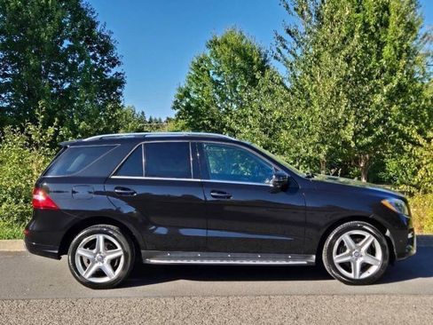 Used 2015 Mercedes-Benz ML 400 ML 400 AWD 4MATIC 4dr SUV image 5