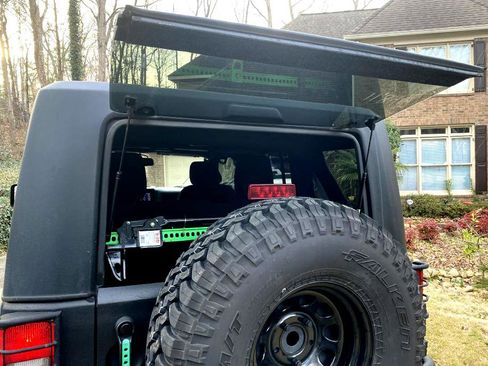 Used 2015 Jeep Wrangler Unlimited Sport w/ Quick Order Package 24S image 16