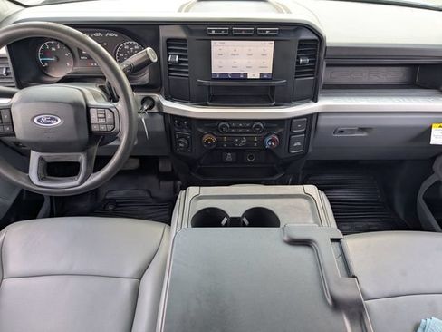 Used 2024 Ford F250 XL w/ 360-Degree Camera Package AWD/4WD image 15