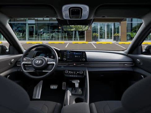New 2025 Hyundai Elantra Sport image 11