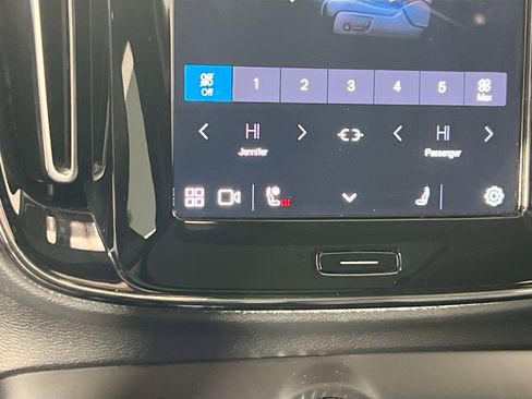 Used 2023 Volvo XC40 B5 Plus w/ Driver Assist Package image 20