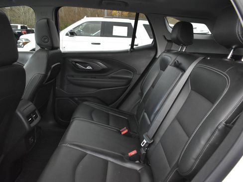 Used 2022 GMC Terrain SLT w/ Tech Package image 17