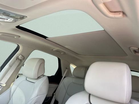 New 2026 Genesis GV70 2.5T Select AWD/4WD image 24