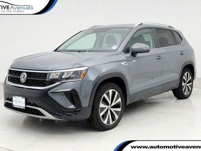 Used 2022 Volkswagen Taos SE