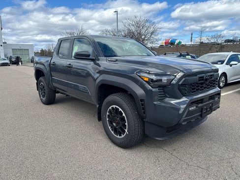 New 2026 Toyota Tacoma TRD Off-Road AWD/4WD image 10