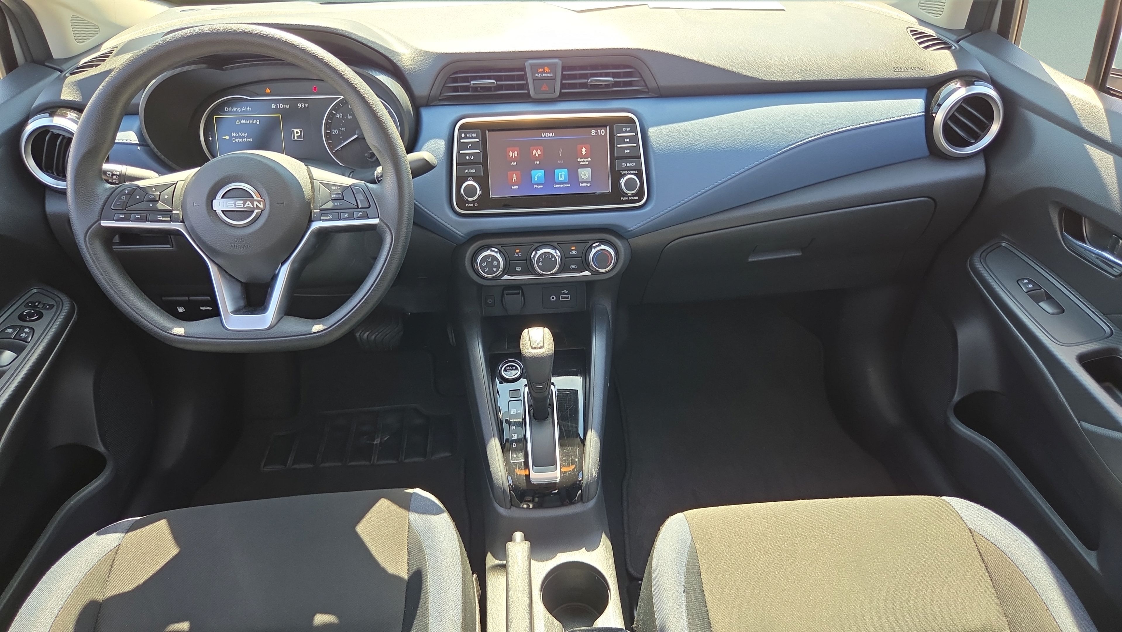 Used 2025 Nissan Versa SV FWD image 12