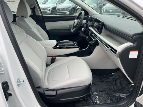 New 2026 Hyundai Tucson Blue SE AWD/4WD image 17
