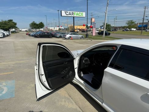 Used 2021 Honda Accord Sport image 17