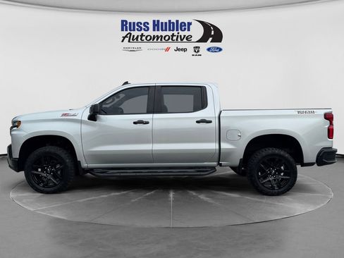 Used 2021 Chevrolet Silverado 1500 LT Trail Boss w/ Bed Protection Package AWD/4WD image 2