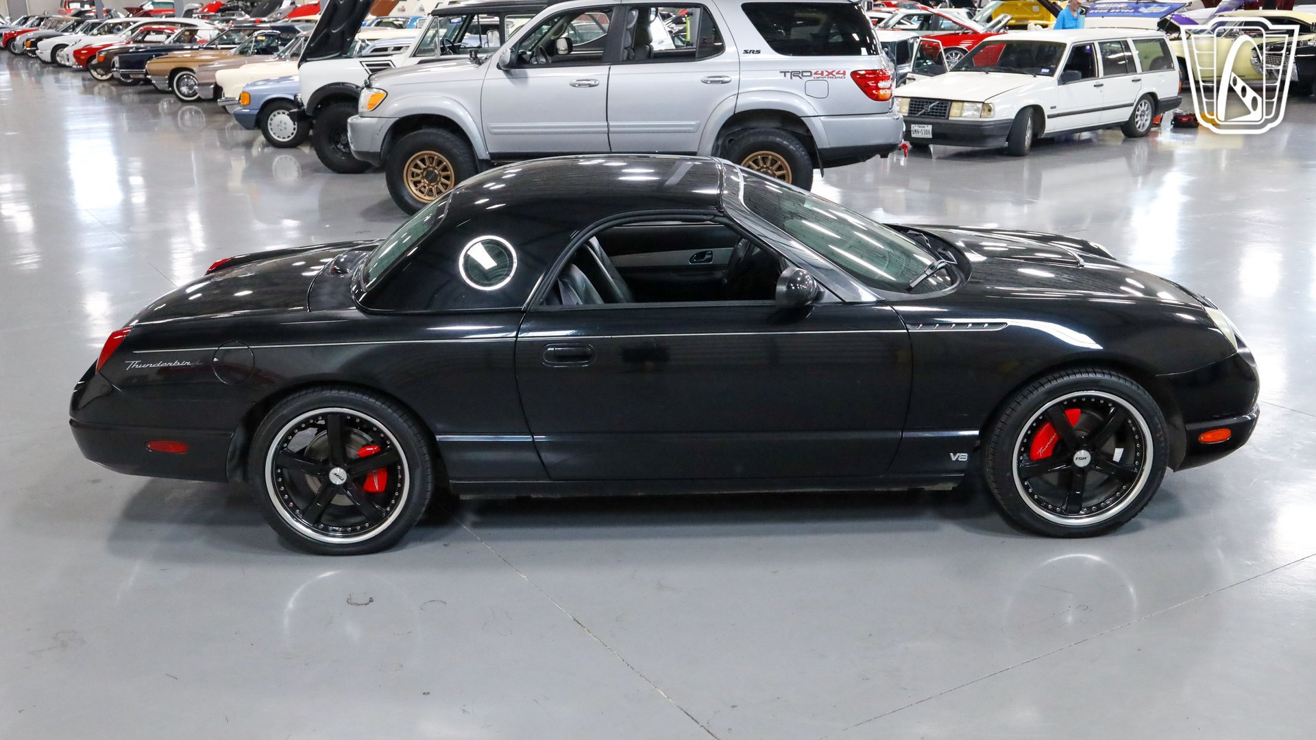 Used 2002 Ford Thunderbird RWD image 32