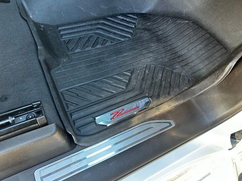 Used 2024 Chevrolet Silverado 3500 LTZ image 47