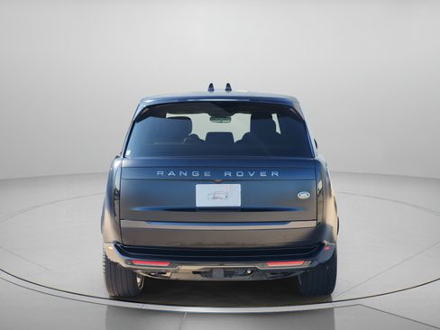 Certified 2023 Land Rover Range Rover Autobiography AWD/4WD image 4