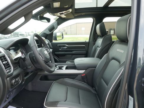 New 2026 RAM 1500 Laramie w/ Laramie Southwest Edition AWD/4WD image 17