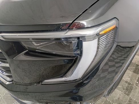 Certified 2025 GMC Acadia Elevation image 17