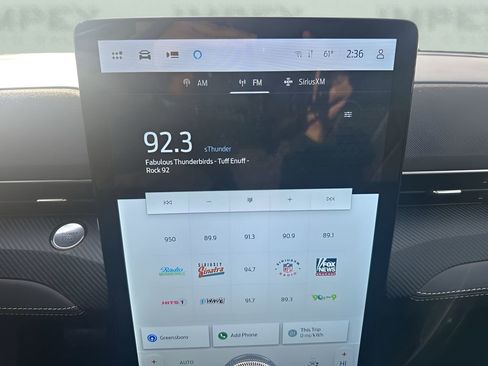 Used 2025 Ford Mustang Mach-E Select image 17