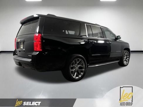 Used 2019 Chevrolet Suburban Premier AWD/4WD image 6