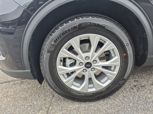 New 2026 Ford Escape Active image 7