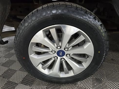 Used 2018 Ford F150 XL w/ Equipment Group 101A Mid AWD/4WD image 18