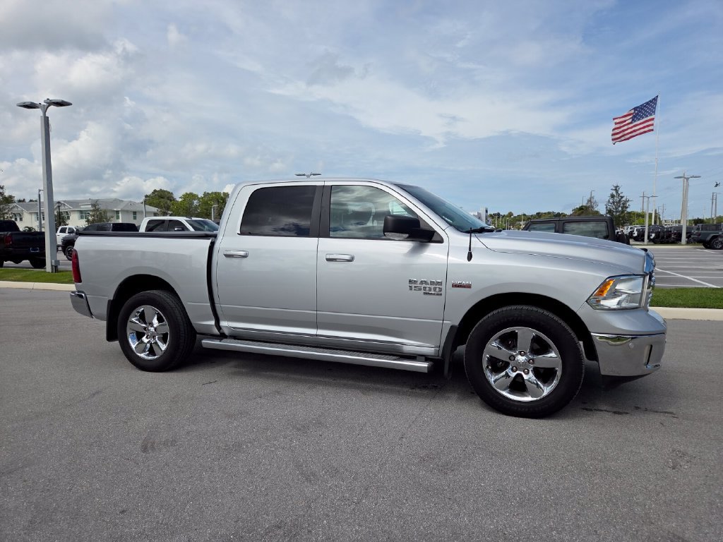 Used 2019 RAM 1500 Big Horn RWD image 3