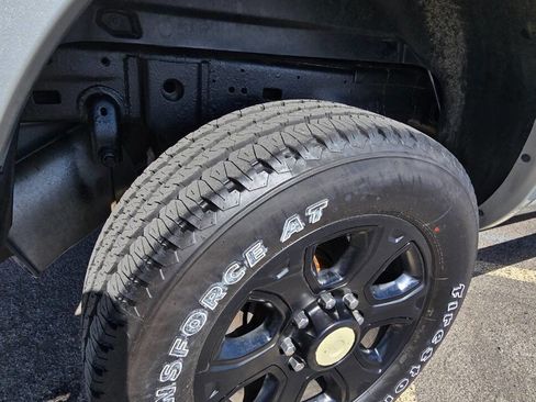 Used 2018 RAM 2500 Big Horn w/ Sport Appearance Group image 26