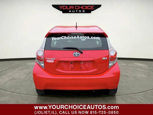 Used 2013 Toyota Prius C Two FWD image 4