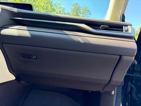 Used 2017 Lexus RX 350 FWD w/ Luxury Package image 37