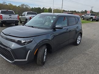 Used 2025 Kia Soul LX w/ LX Technology Package video 1