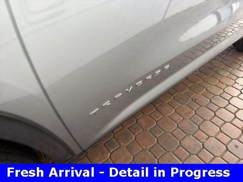 Used 2024 Chevrolet Traverse LT image 5