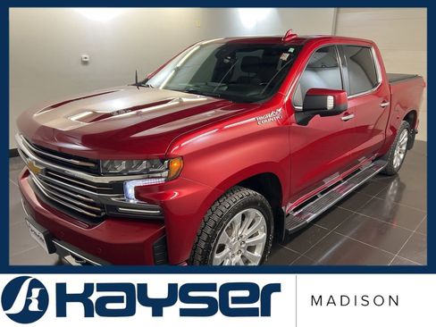 Used 2022 Chevrolet Silverado 1500 High Country w/ Technology Package AWD/4WD image 3