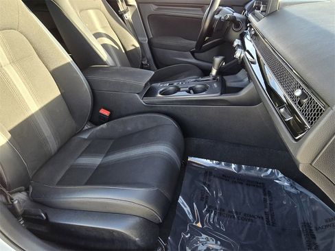 Used 2022 Honda Civic Sport image 18