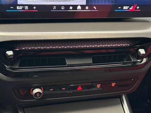 New 2026 BMW M4 Coupe image 17