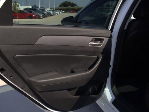 Used 2018 Hyundai Sonata SEL image 27