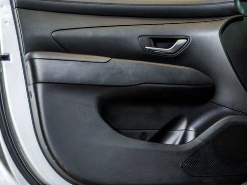 Certified 2025 Hyundai Tucson SEL FWD image 36